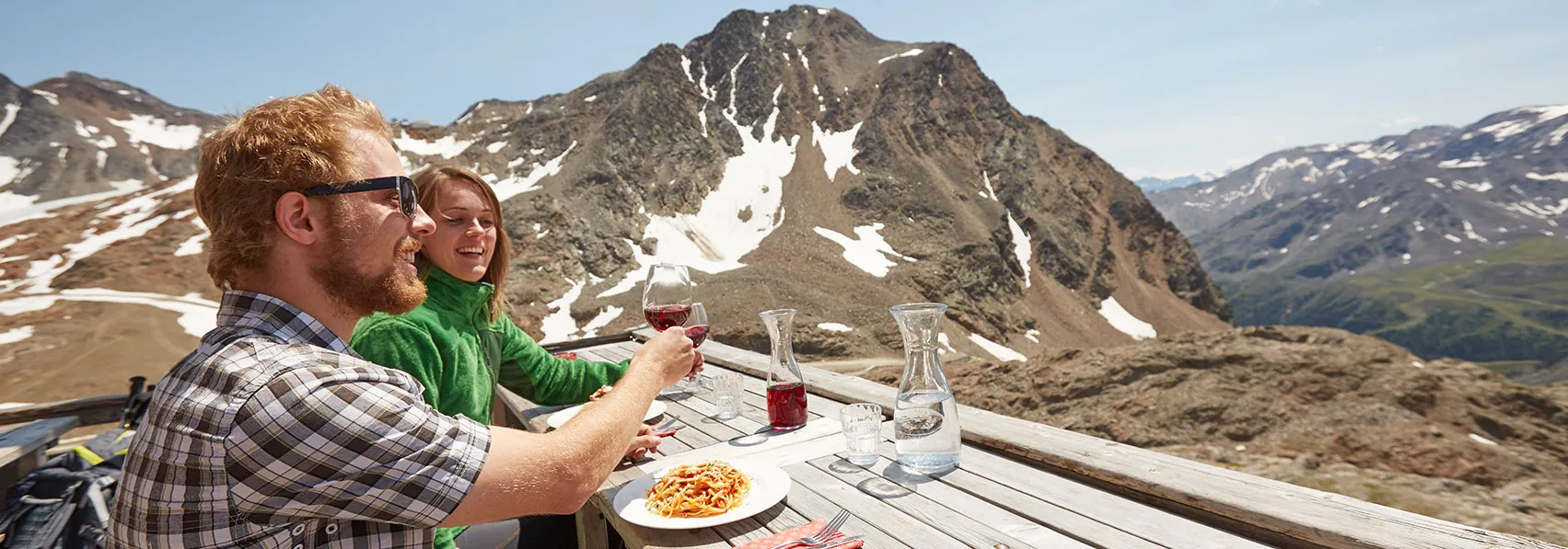 banner-the-free-wine-fountain-in-italy-everything-you-need-to-know-1
